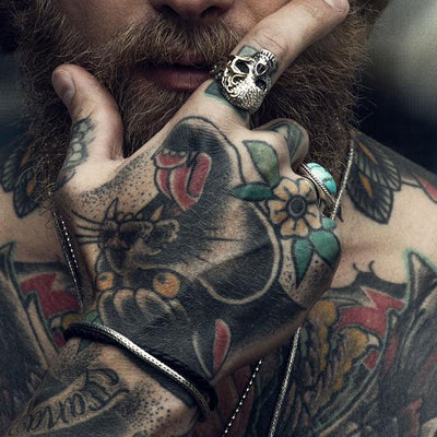 WEARING BRACELETS ISN’T AS FEMININE AS YOU THINK; HERE’S THE MASCULINE WAY TO DO IT