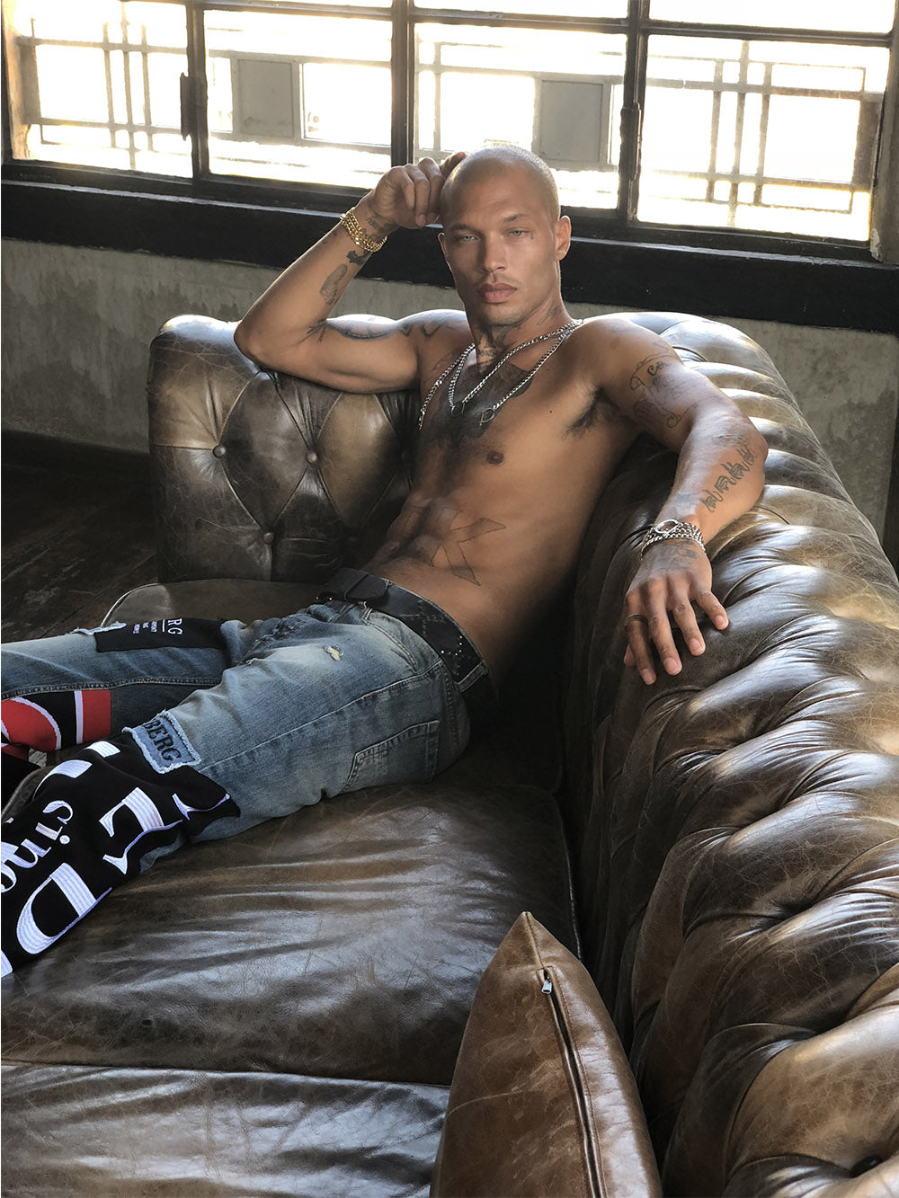 JEREMY MEEKS COLLECTION X SEVEN50 // BACKSTAGE, image size:1000x1333
