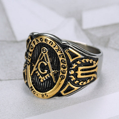 seven50-Mens-Stainless-Steel-Ring-Vintage-Biker-Gold-Black-Masonic-rings)